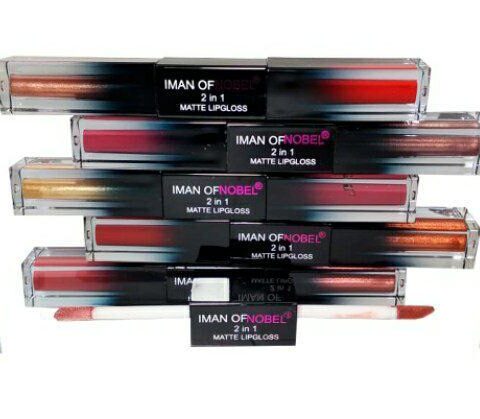 Labial 2 en 1 lipgloss matte x Sombra Glitter