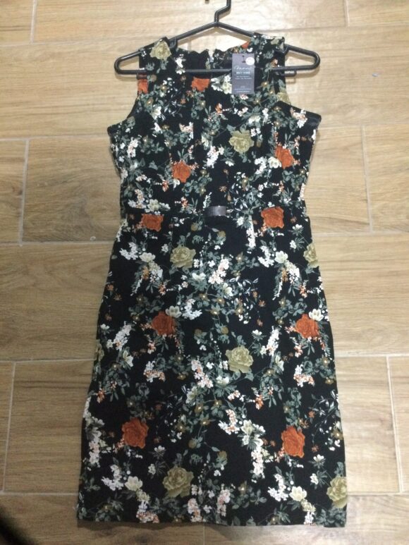 VESTIDO DE ROSAS