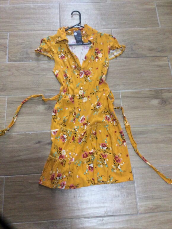 VN77 Vestido semi-formal amarillo con flores - Image 2