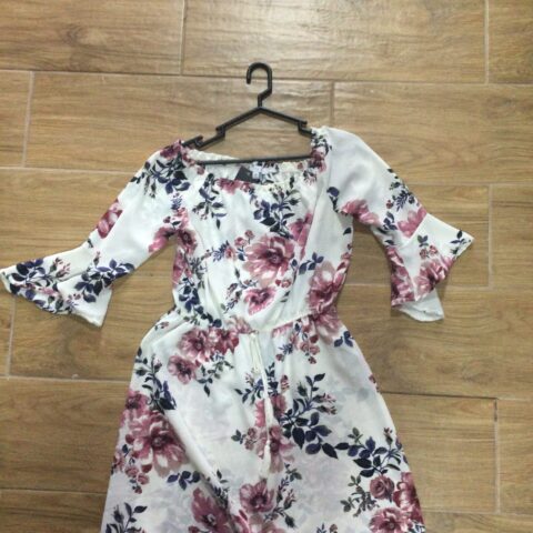 VN83 VESTIDO BLANCO CON FLORES