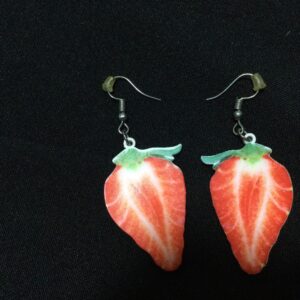 VN72 ARETES EN FORMA DE FRESA