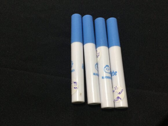 VN47 LABIALES BLUEBERRY YOGURT