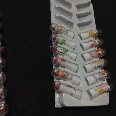 Mini labiales