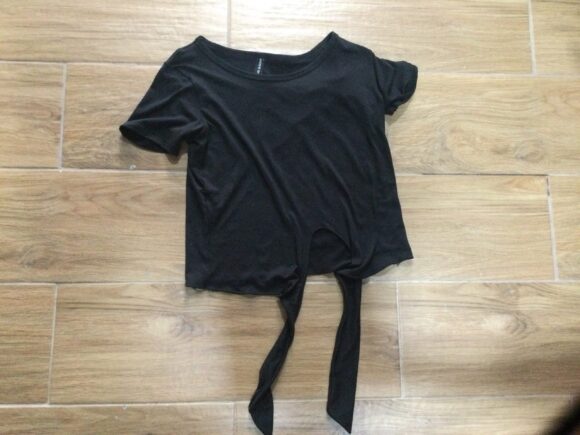 VN289 BLUSA NEGRA
