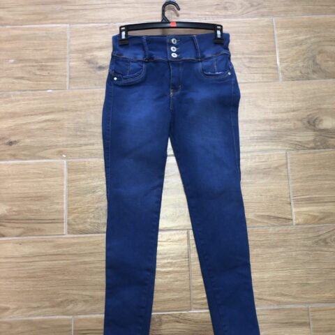 VN411 PANTALON  AL CUERPO DE BOTONES, AJUSTADO FORMA LINDA SILUETA TIPO TUBO