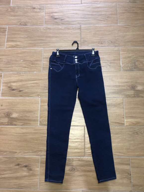 VN411 PANTALON  AL CUERPO DE BOTONES, AJUSTADO FORMA LINDA SILUETA TIPO TUBO - Image 3