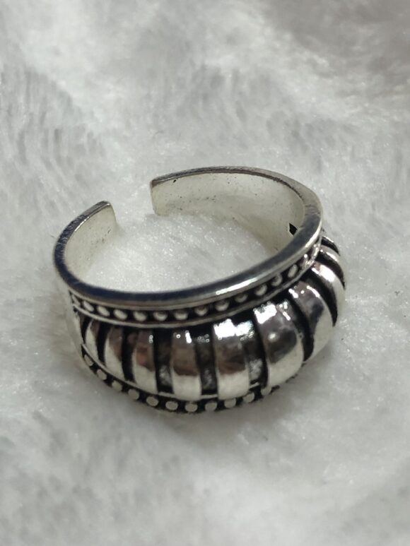 Anillo en forma de armadillo
