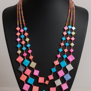 VN632 Collar de Piedras