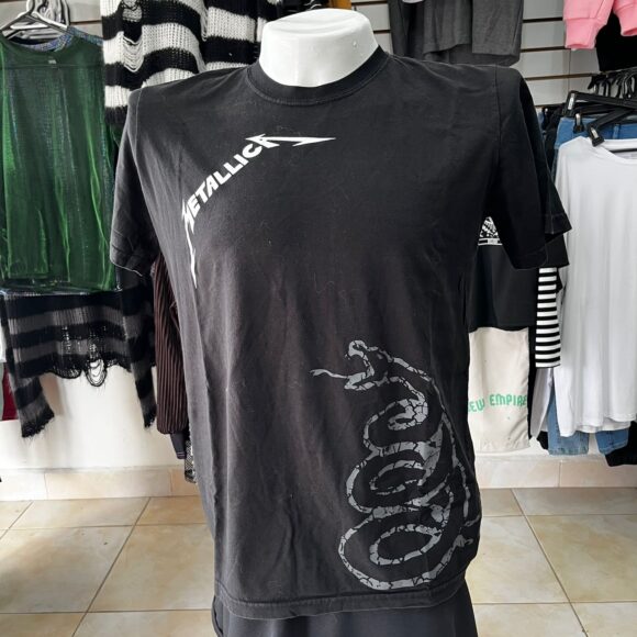 camiseta METALLICA 2da mano