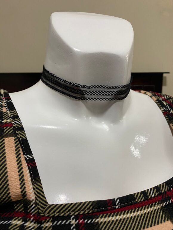 vn990 Choker Negro de Encaje Elegante Triple - Image 2
