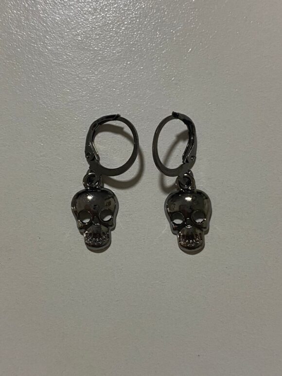 vn1020	Pendientes Skulls