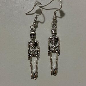 vn1025 Pendientes Skeletons mediano