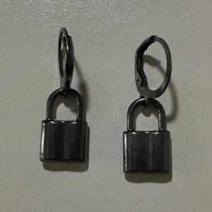 vn1035 Pendiente Padlocker Mediano