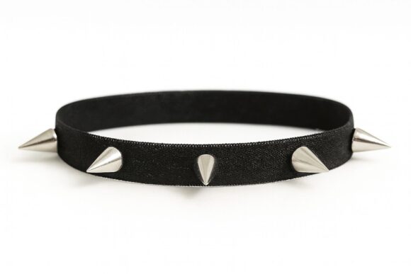 VN1050 Pulsera negra punk de púas