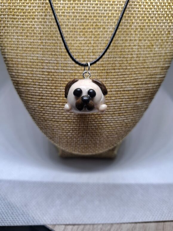 VN1066 Collar de Pug