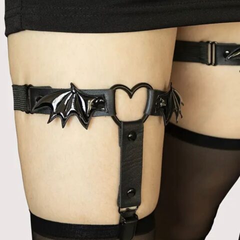 VN1120 Liguero Corazón con Murciélago