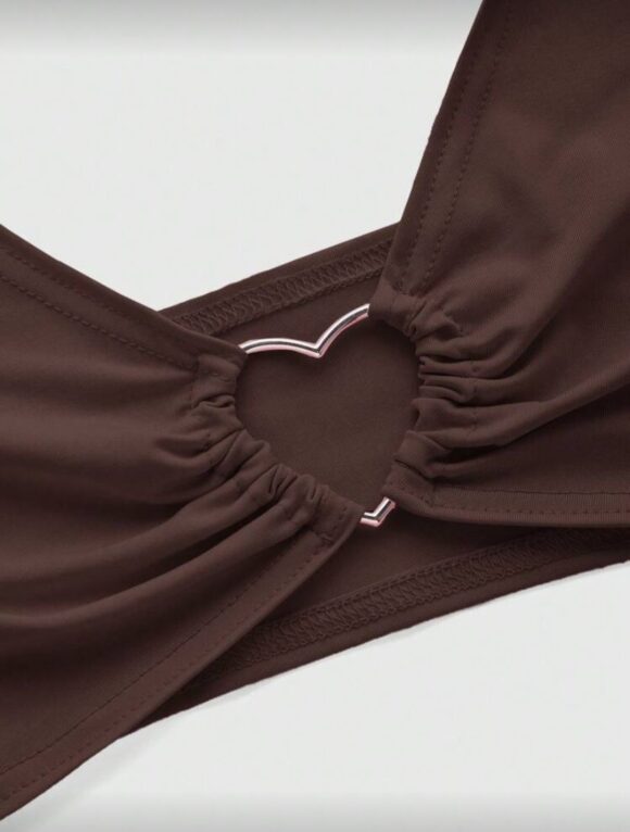 GP88 Top Café con Dije de Corazón M/L - Image 3