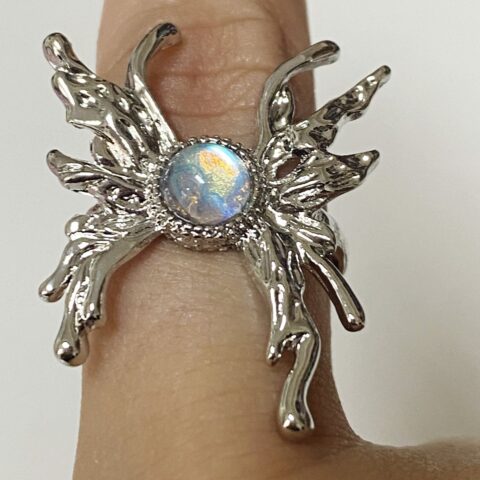 VN1145 Anillos de gemas místicas con forma de mariposa