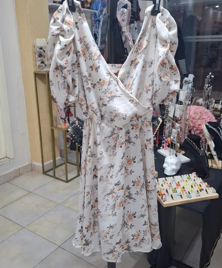 VN1144 Vestido Claro Blanco y Floreado M/L - Image 2