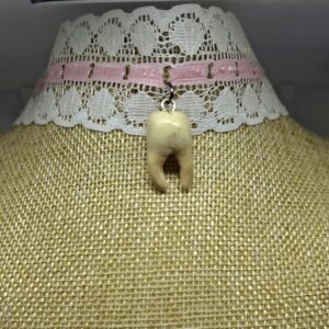 SP91 Choker Blanco Tejido de Diente