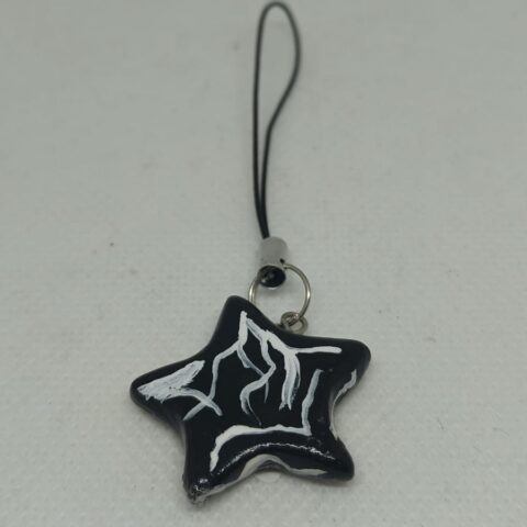 SP74 Llavero de Estrella Negra