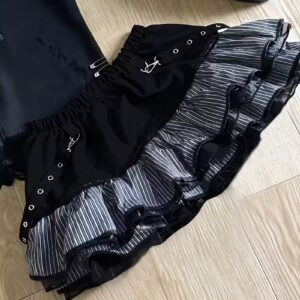 VN1297 Falda Hinchada Negra Y2K de Pastel T/L