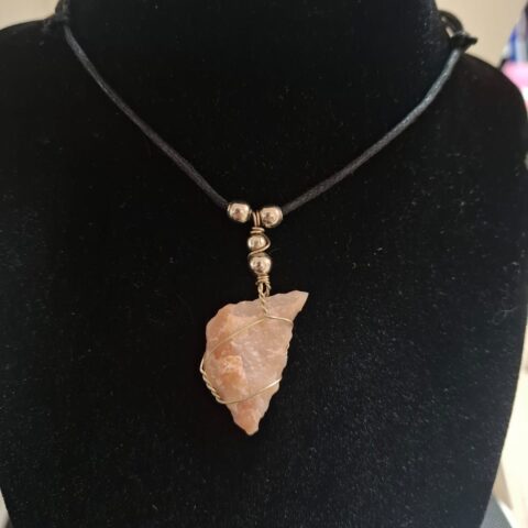 SP139 Collar de Piedra Rosada