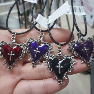 vn1204 Collar cuerda con dije de corazón vintage