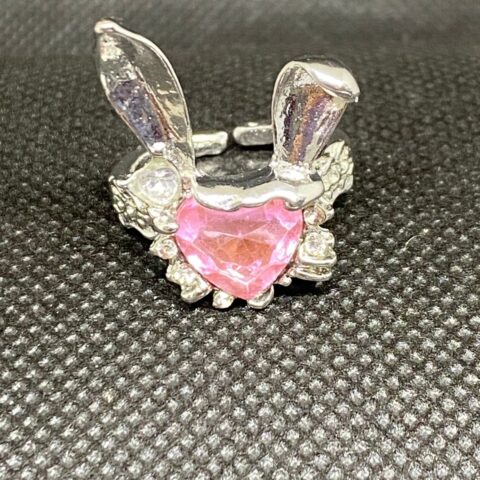 VN1256 Anillo Corazón de Conejo Rosa