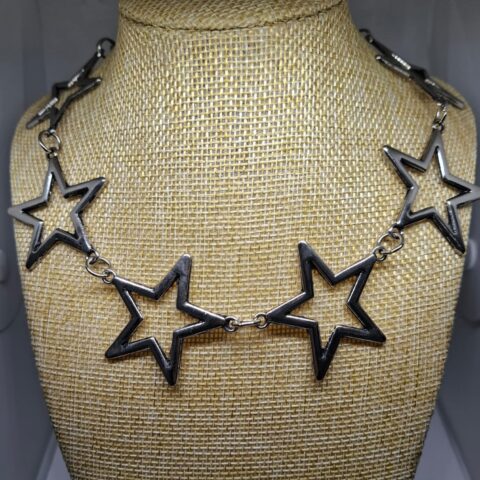 VN1263 Collar de Estrellas Plateadas