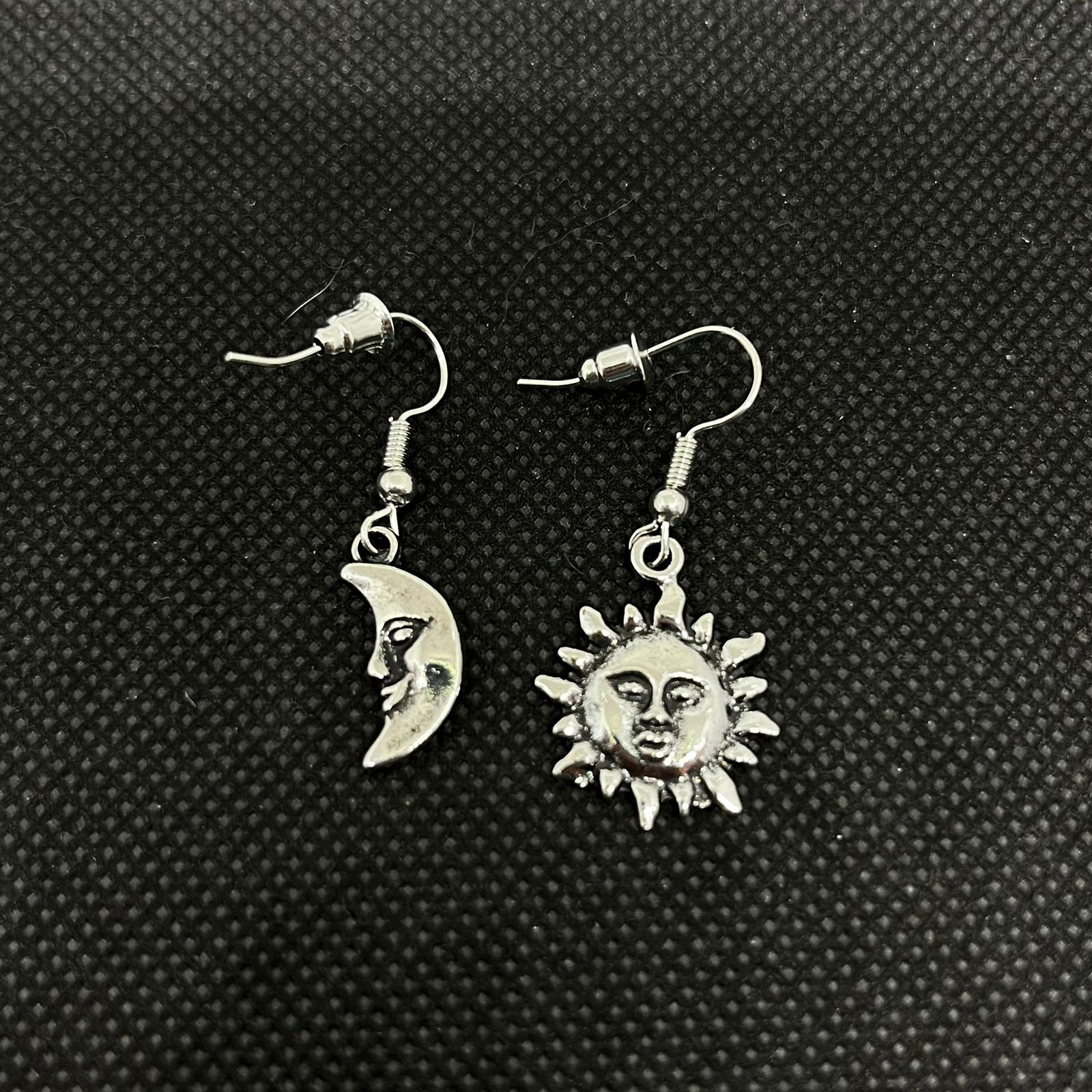 vn1353 pendientes luna y sol