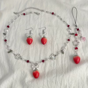 sp157 set de collar, aretes y llavero fresitas