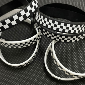 vn1392 Pulseras retro ajedrés