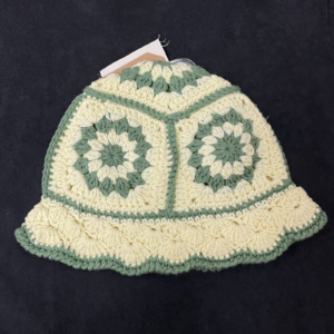 vn1437 Gorro Tejido de flores