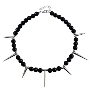 dv8 Collar de cuentas y puas negras